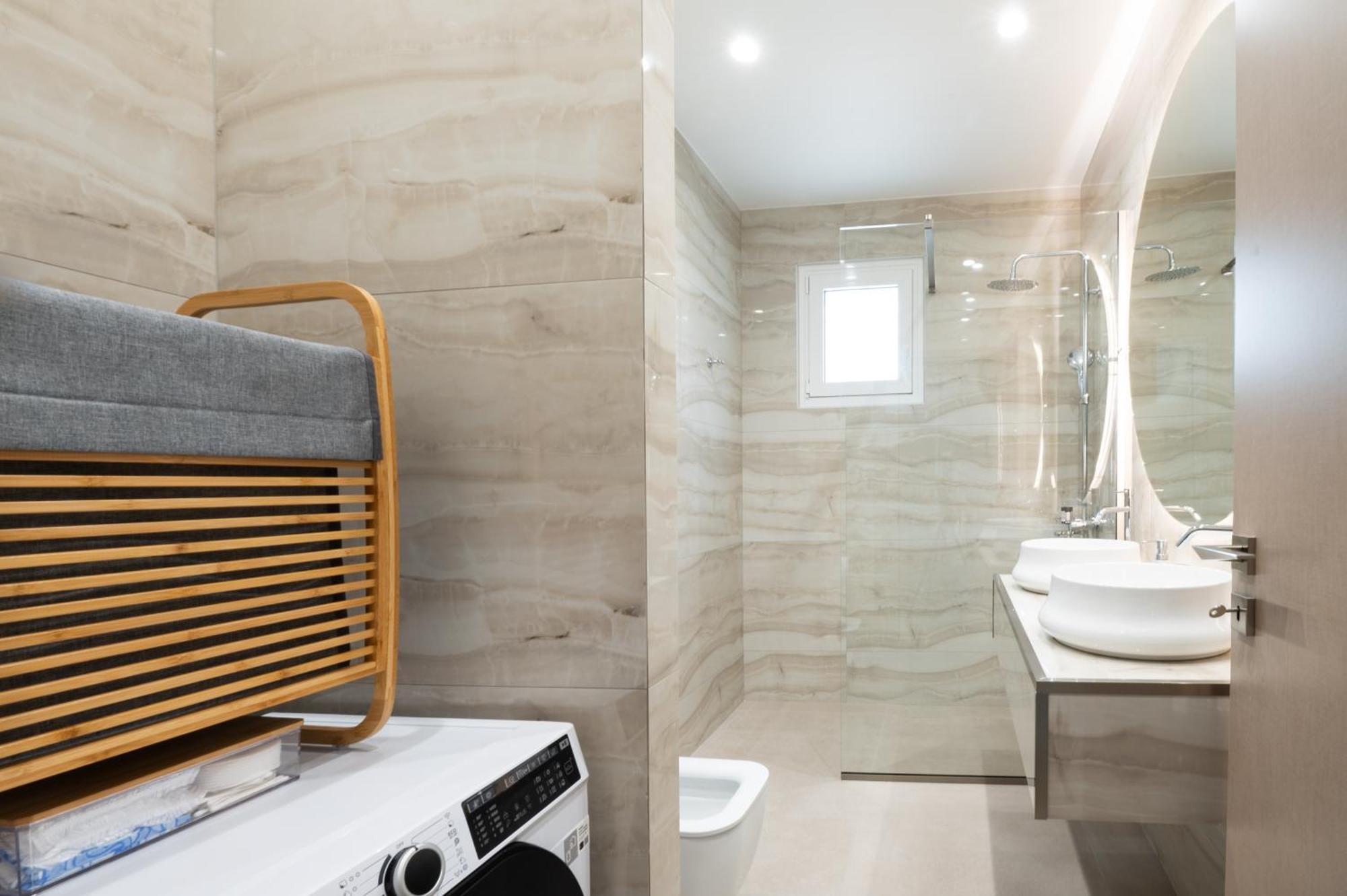 Thea Seaview Luxury Living Villa กาลามาตา ภายนอก รูปภาพ